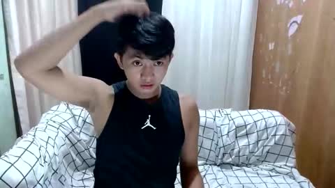 Snapshot of ursweet_jem chatting on November 16, 6:52 am JEm online show from November 16, 6:52 am