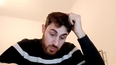 Snapshot of ursweetdreamx chatting on December 19, 2:24 pm ursweetdreamx online show from December 19, 2:24 pm