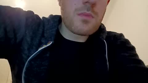 Snapshot of ursweetdreamx chatting on December 21, 10:00 am ursweetdreamx online show from December 21, 10:00 am