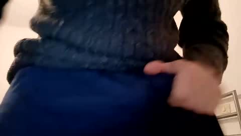 Snapshot of ursweetdreamx chatting on February 4, 12:11 pm ursweetdreamx online show from February 4, 12:11 pm