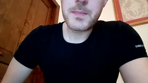 Snapshot of ursweetdreamx chatting on April 2, 9:40 am ursweetdreamx online show from April 2, 9:40 am