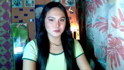 Snapshot of urunexpensivecamilla chatting on January 19, 3:16 pm YOURGIRLCAMILLA online show from January 19, 3:16 pm