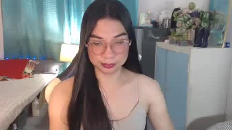 Ashley Kate Mateo Gray online show from February 22, 11:42 am