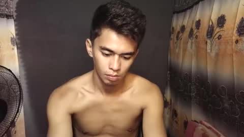 urwild_fuckerxx online show from March 18, 1:42 am