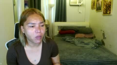 urwildestdreamgoddess online show from August 4, 5:10 am
