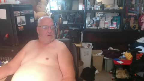 Snapshot of usgoober chatting on July 10, 12:08 pm Eric online show from July 10, 12:08 pm