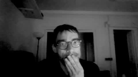 Snapshot of uthonn chatting on February 15, 1:57 am uthonn online show from February 15, 1:57 am