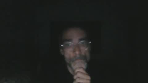 Snapshot of uthonn chatting on April 16, 9:39 pm uthonn online show from April 16, 9:39 pm
