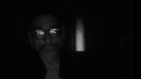 Snapshot of uthonn chatting on April 26, 4:54 am uthonn online show from April 26, 4:54 am