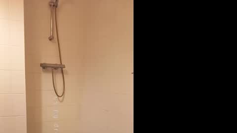 utrecht46 online show from December 18, 7:36 am