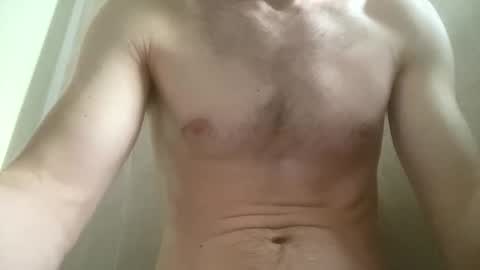 Snapshot of uverinc chatting on January 5, 5:51 am Uverinc online show from January 5, 5:51 am