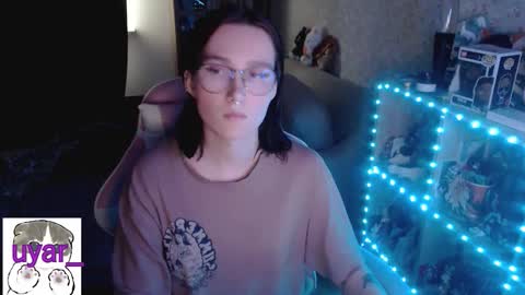 Snapshot of uyar_ chatting on September 14, 2:38 pm Cara online show from September 14, 2:38 pm