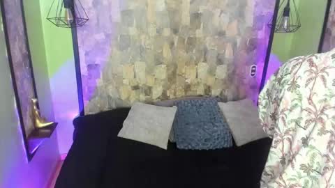 UYUKIE online show from October 23, 11:31 am