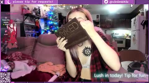 Snapshot of v3n0mb1t3z chatting on November 28, 3:09 am kermit online show from November 28, 3:09 am