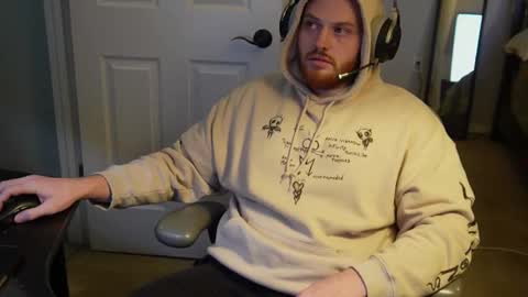 v_for_veng online show from October 5, 6:45 am