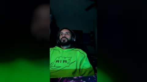 vacdaddypr online show from April 27, 6:33 am