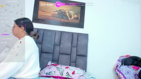 Snapshot of vahiolet_smith chatting on May 26, 3:13 am Vahiolet smith online show from May 26, 3:13 am
