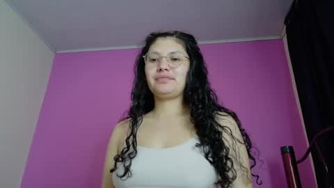 Vainilla online show from April 23, 1:29 am