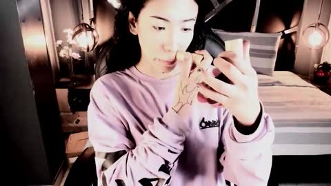 Vaioleth online show from December 20, 7:43 pm