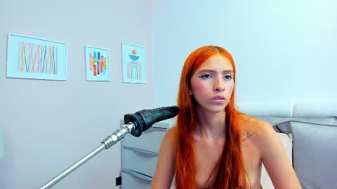 Snapshot of val_18 chatting on July 19, 4:11 pm VALE online show from July 19, 4:11 pm