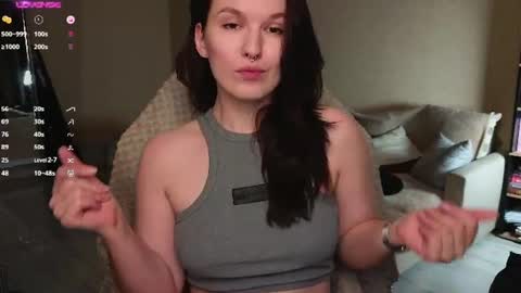 Snapshot of val_manson chatting on June 23, 6:39 pm Val online show from June 23, 6:39 pm