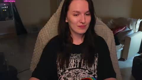 Snapshot of val_manson chatting on July 17, 7:30 pm Val online show from July 17, 7:30 pm