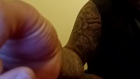 Snapshot of valdovinosr345 chatting on November 16, 7:47 am Daddy 007 online show from November 16, 7:47 am