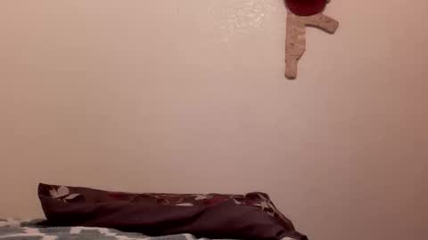 Snapshot of valdovinosr345 chatting on December 1, 9:25 am Daddy 007 online show from December 1, 9:25 am