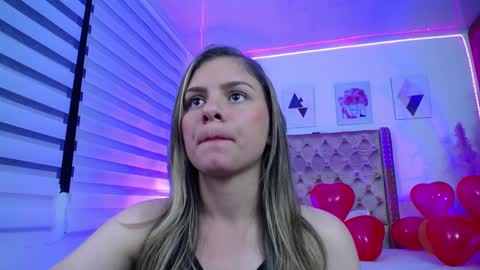 Snapshot of valeamaya chatting on February 20, 11:43 pm valeamaya online show from February 20, 11:43 pm