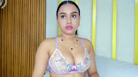 Valen  online show from April 23, 6:43 pm