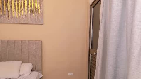 valentina online show from May 11, 12:11 pm