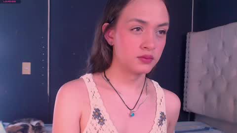 Snapshot of valen_thompson chatting on February 27, 11:59 pm IG-valen mendoza99 twitter valenthompson99 online show from February 27, 11:59 pm