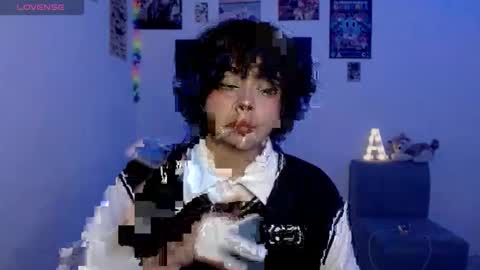 Snapshot of valenbeauty chatting on June 2, 2:13 am valenbeauty online show from June 2, 2:13 am