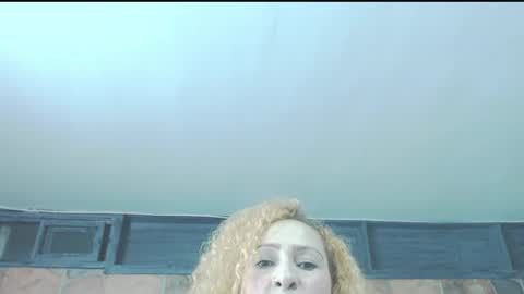Snapshot of valenciajaqueline45 chatting on June 25, 12:10 am Katyy Love online show from June 25, 12:10 am
