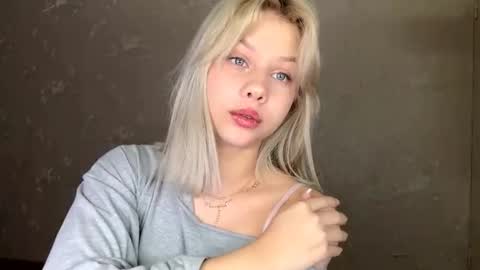 Olachka online show from November 28, 5:32 am