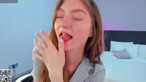 Nora online show from June 19, 11:14 am