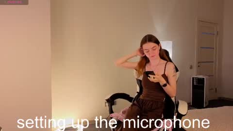 Nora online show from July 22, 11:24 am