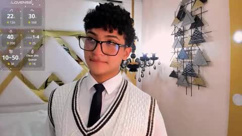 Snapshot of valentin0_3 chatting on October 23, 11:53 am Valentin0 online show from October 23, 11:53 am