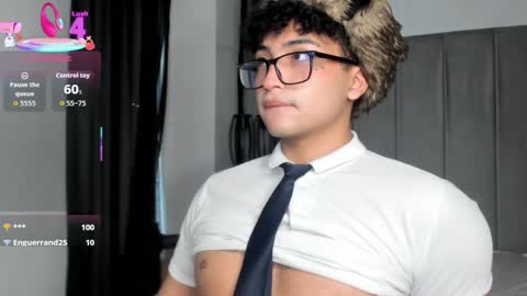 Snapshot of valentin0_3 chatting on October 28, 11:58 am Valentin0 online show from October 28, 11:58 am