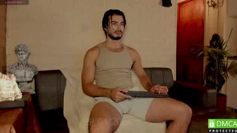 Snapshot of valentin_hoffman chatting on May 3, 12:33 pm valentin_hoffman online show from May 3, 12:33 pm