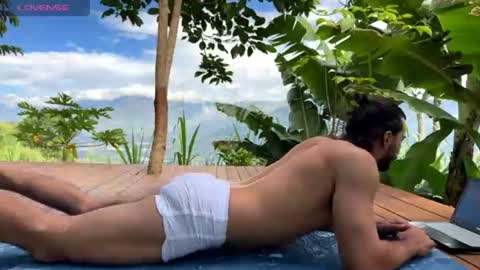 valentin_hoffman online show from July 27, 2:35 pm