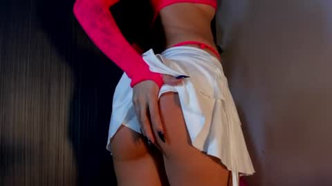 Snapshot of valentina__doll chatting on June 11, 12:32 am Valentina Dolls online show from June 11, 12:32 am
