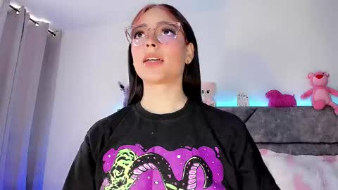 Valentina online show from January 13, 2:00 pm