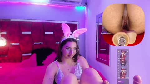 Valentina online show from January 21, 5:30 pm