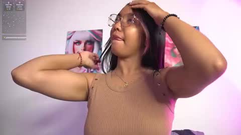 VALENTINA online show from November 17, 11:16 am