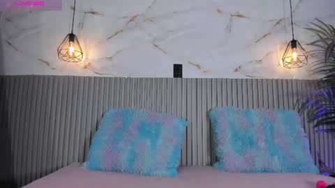 Snapshot of valentina_lux1 chatting on July 10, 7:05 pm Valentina online show from July 10, 7:05 pm