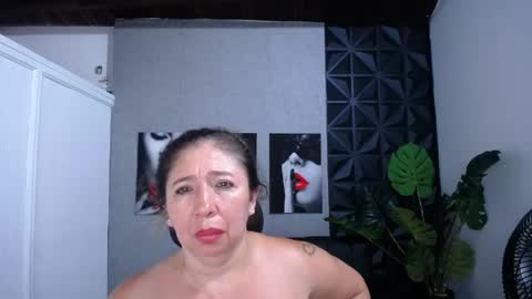 Valentina  online show from May 30, 10:40 pm