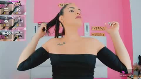 Snapshot of valentina_princess_ chatting on July 13, 5:43 am valentina_princess_ online show from July 13, 5:43 am