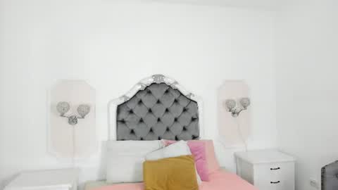 Snapshot of valentina_ross_ chatting on July 29, 12:14 pm Valentina online show from July 29, 12:14 pm