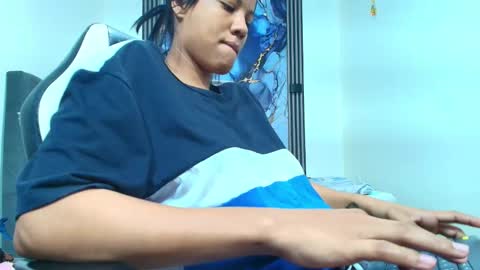 Snapshot of valentina_y_sneiderr chatting on February 27, 7:14 pm valentina_y_sneiderr online show from February 27, 7:14 pm